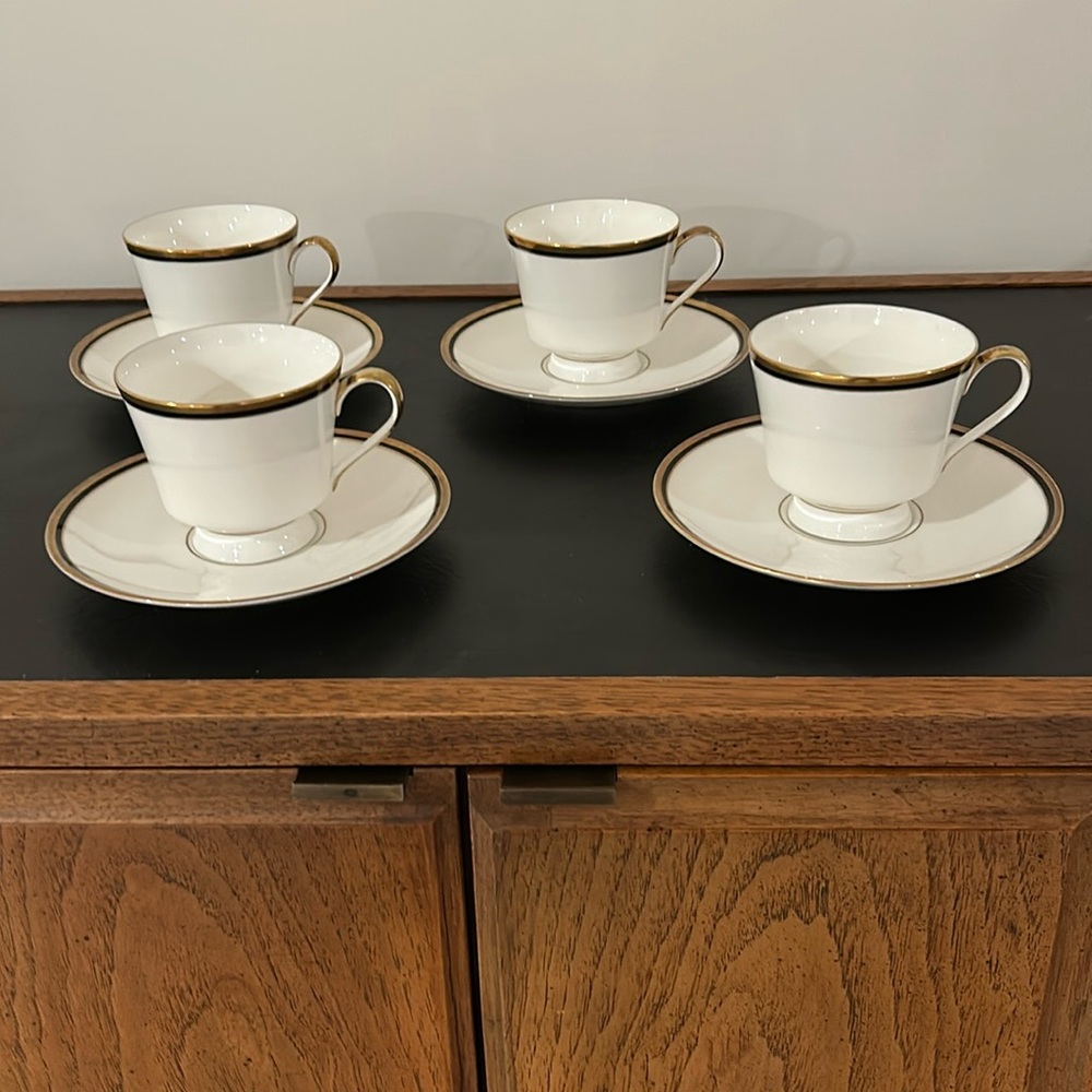 Vintage Mikasa Footed Cup and Saucer Set of 4. Skidmore